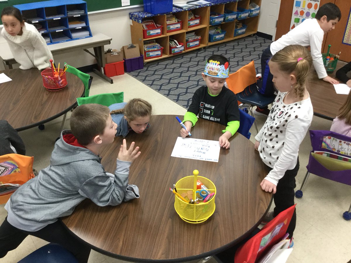 lamurphy30's tweet photo. Students dig deep and get in touch with their feelings. “How do you want to feel each day as you walk into Hubbard and our classroom”? 1-M worked together and came up with our class charter. #RULER #PDTuesday @Hubbard_School https://t.co/BRYwsjNuUL