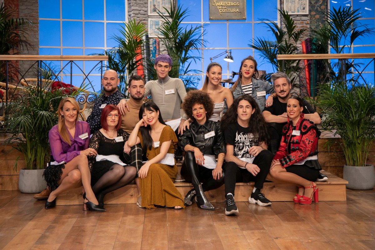 Maestros de la Costura tweet media
