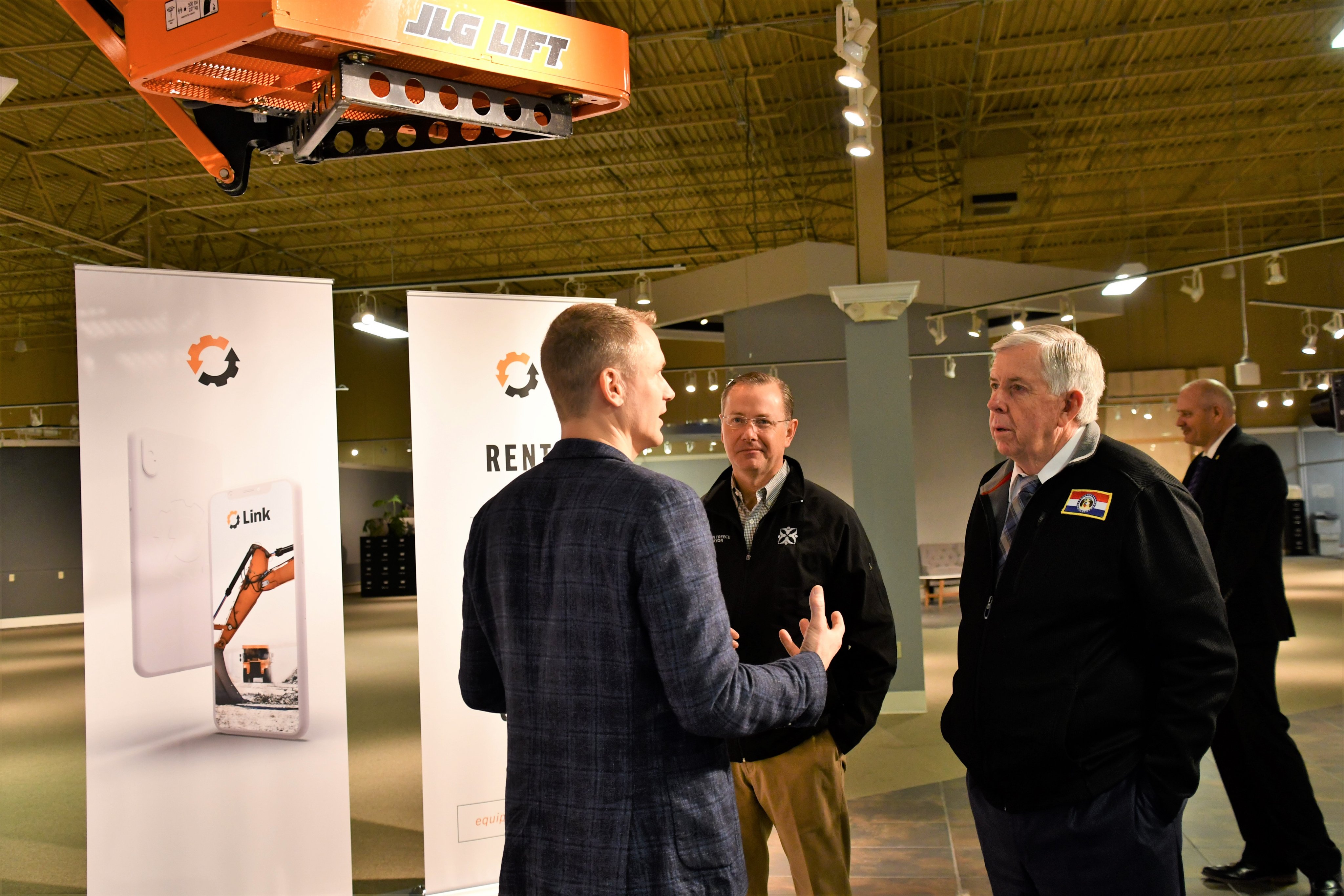 Governor Mike Parson on X: Met with Missouri brothers Jabbok & Willy  Schlacks the co-founders of @EquipmentShare. They started a construction  equipment rental and jobsite technology in San Francisco, but have since