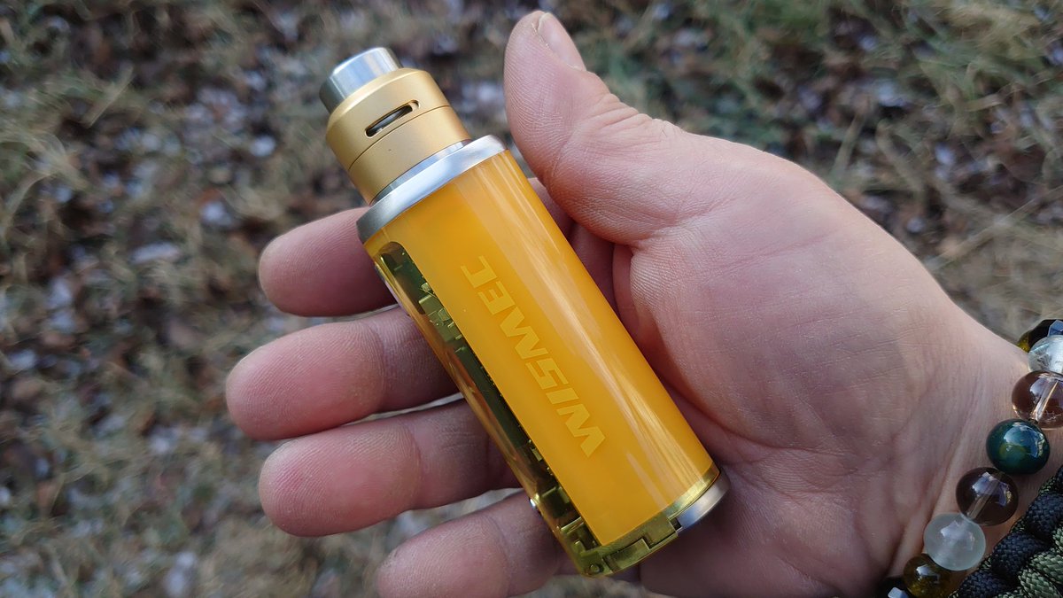 CebrjowHwScHCkj's tweet photo. 皆さん、ウルヴァリンチェ🤣👍(←撮り貯め版)今日も宜しくご安全に🙇💦#wismec R80出たね💦😅負けじと、#GoonLP + #Axialrda ドリチ☺️#VAPE #vape好きな人と繋がりたい #VAPE好きと繋がりたい #VAPE初心者 #WISMEC #SINUOUSV80 #SINUOUSP80 #528CustomVapes https://t.co/MeSdTN822J
