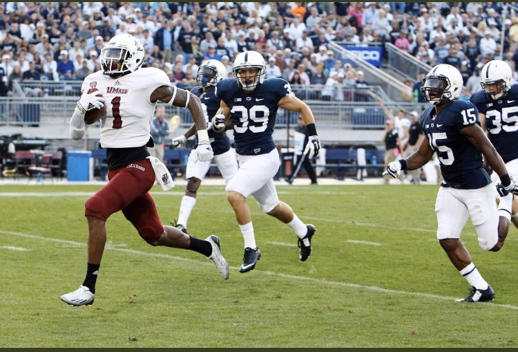 FrankieMonte5's tweet photo. Blessed To Receive My First Offer From The University Of Massachusetts!! 🚩🚩@UMassFootball @CoachTUMass https://t.co/sywy5cAB80