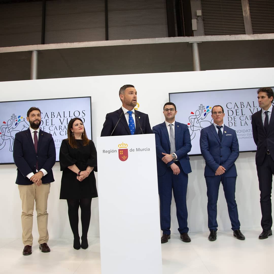 caballosdelvino's tweet photo. Fotos de la presentación ayer, previo a la inauguración de @fitur_madrid, de la campaña institucional de apoyo a la Candidatura de los @caballosdelvino a Patrimonio Cultural Inmaterial de la Humanidad por la @UNESCO

#CaballosdelVinoUNESCO
#AyuntamientoCaravaca
#FiestasdeCaravaca https://t.co/pNNebaGe51