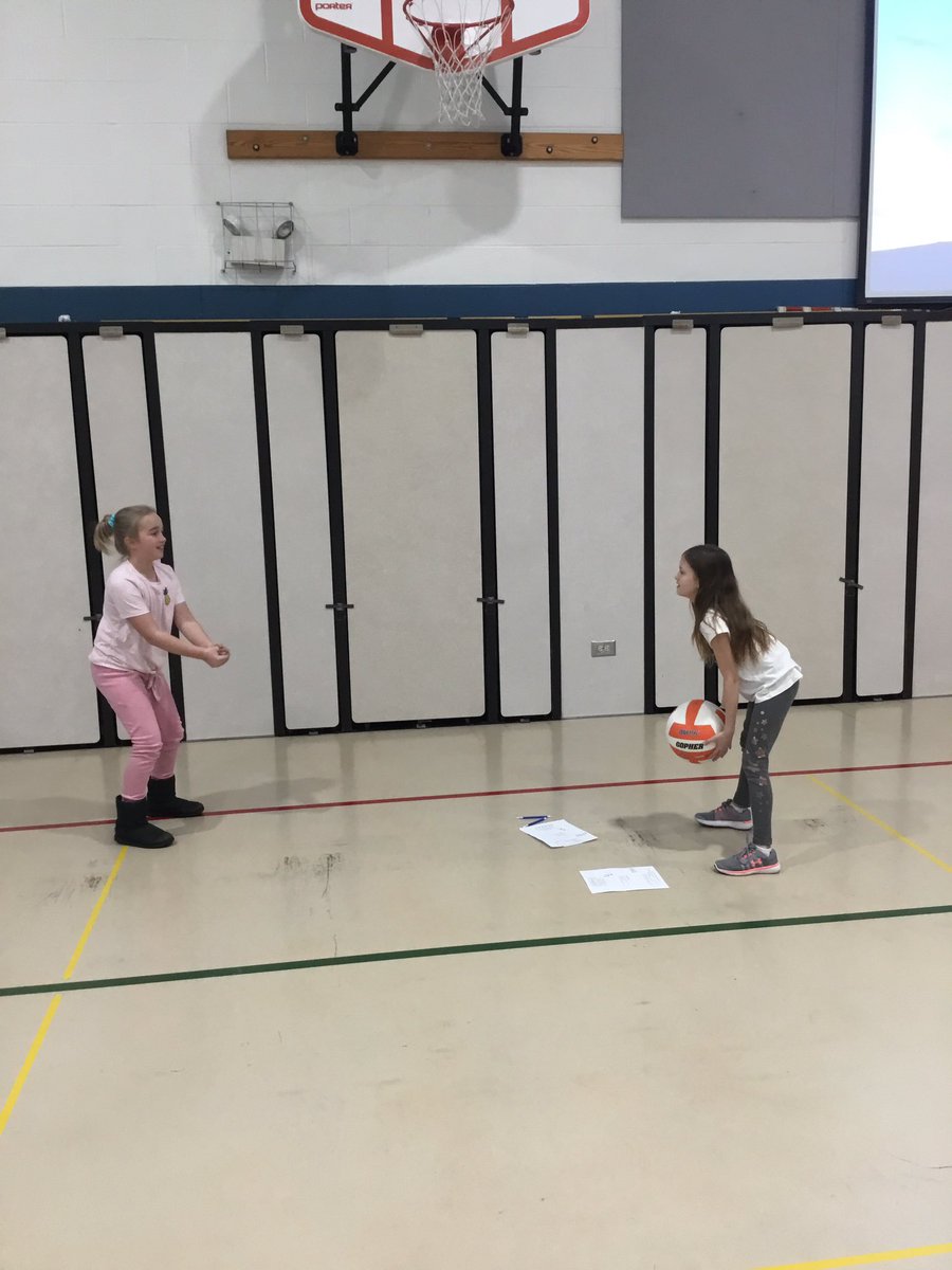 ZacharyBeyer3's tweet photo. 3rd grade peer assessment in volleyball! Assessing partner on underhand serve, bump, and set. 4 parts to skill and check sheet if partner is doing each part and score out of 4! #physed @DrJBednar @FieldD64 #d64pe #d64smiles #engageD64 #fabfield64 #FISmiles @PE4Learning @D64News https://t.co/aLhC7BT4ti