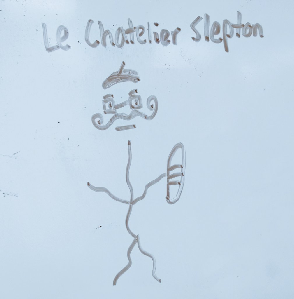louisekeep2's tweet photo. Oui! https://t.co/clVrb2mPW3