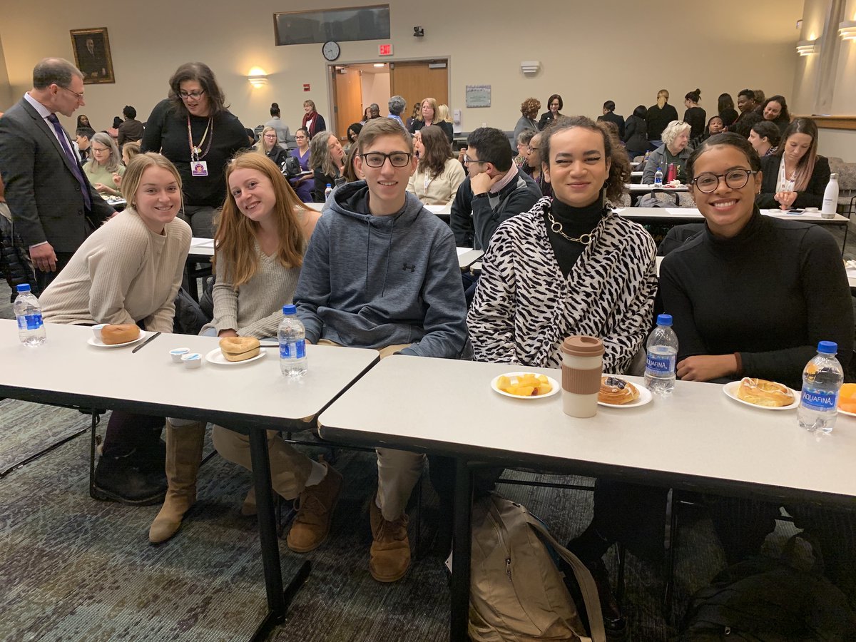 PennCharter's tweet photo. Several seniors began their Senior Comprehensive Project early! The group will work with Einstein's Chairof the Department of Obstetrics and Gynecology David Jaspan OPC '86, P '20. SCP typically starts in late April. #publicpurpose #SCP2020 #pcproud #OPCNetwork https://t.co/sOF06AxbwS