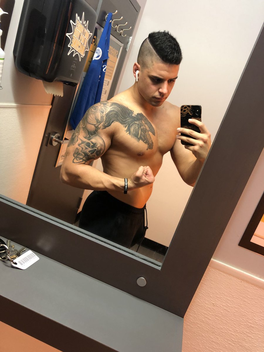 _MarkWheeler's tweet photo. Getting back to where I was 👀

Surgery is stupid; ain’t stopping me https://t.co/MT8U5JqPU7
