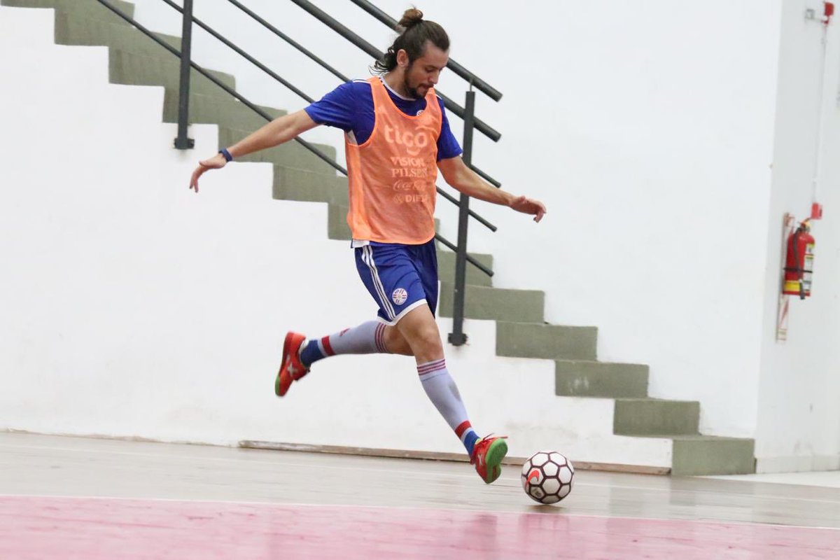 #AlbirrojaFutsalFIFA | Brasil es el camino para llegar a Lituania. Cuenta regresiva camino a otro sueño mundialista.

Los detalles ➡️ bit.ly/2TQk6Ah

#FutsalWC