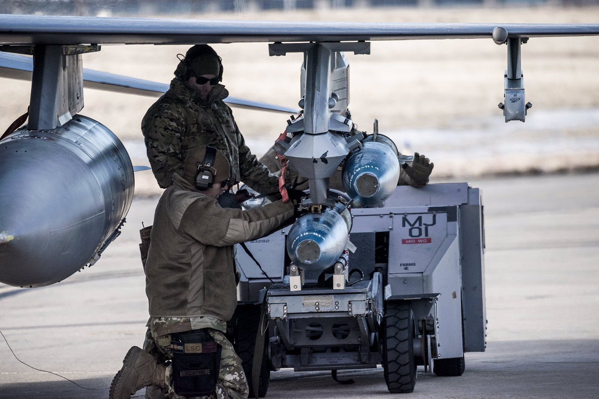 140Wg's tweet photo. Need fire power...? We got it, and our Airmen can get it to where it’s needed in record time. Air power!!! #140wg #coang #ang #cong1860 @140Wg #coangrecruiting #missiles #bombs #airforce #f16 #ang https://t.co/NBmlmLpVpm