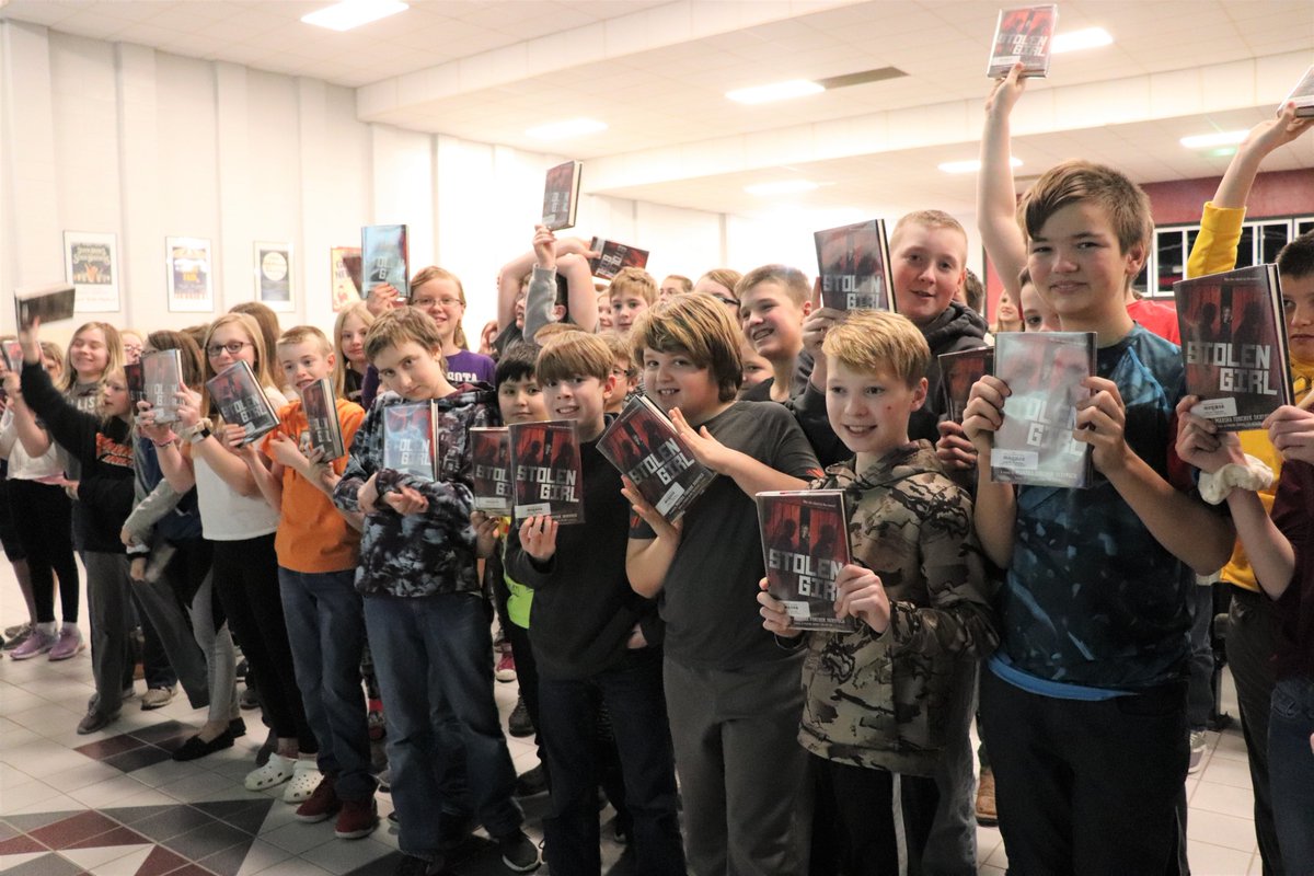 Lisa Snitker tweet media