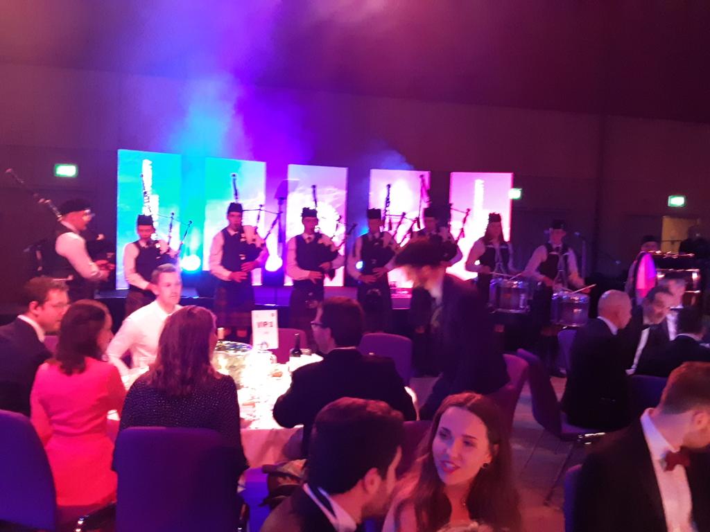 djbecosse's tweet photo. So proud of these @StrathallanSch @strathpipeband young people showing great leadership #Archie organisation, adaptability, #Resilience & #SkillInPerformance @EdinburghUni @UoESportsunion #Ball2020 tonight @BSAboarding @SCISschools @craigmuirhead #StrathCommunity @Strathallians https://t.co/F7j0Vh4wZ2