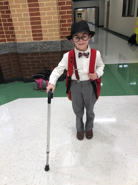 bartowschools's tweet photo. 100 WHAT? More "100 Days" of fun continues...Adairsville-style! https://t.co/ZphqzntUzN