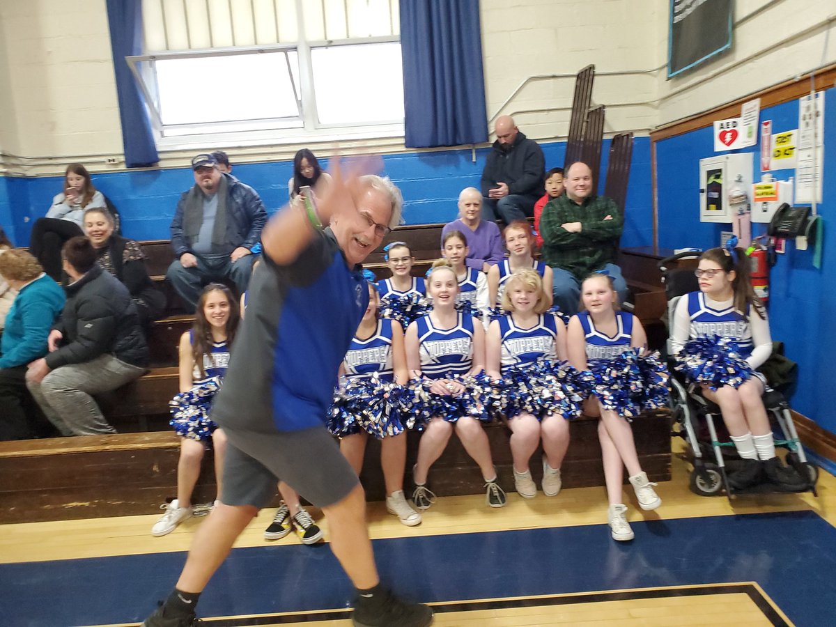 Ms. Danielle Weber tweet media