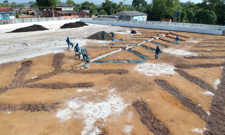 DefesaGovBr's tweet image. No Amapá, foram realizadas obras de revitalização, além de vistoria na construção de uma escola de ensino fundamental que beneficiará cerca de 60 crianças.👧👉VOCÊ em primeiro lugar! Saiba mais: defesa.gov.br/noticias/65186… #ProgramaCalhaNorte