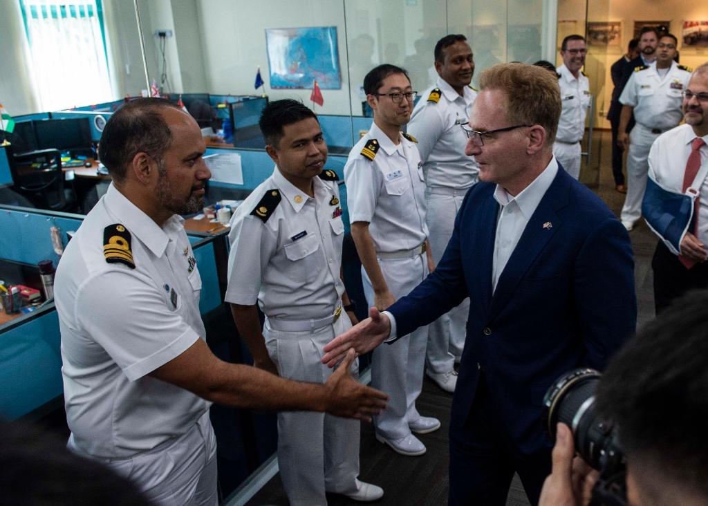 #ICYMI: @SECNAV visit reaffirms strong #NavyPartnership with Singapore.

READ NOW: navy.mil/submit/display…
