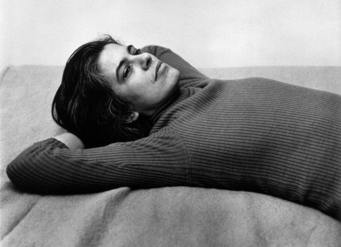 Hoy que la gran novelista y crítica habría cumplido 87 años, recuperemos el cine de SUSAN SONTAG (también dirigió) y sus 50 filmes favoritos de la historia.  enfilme.com/notas-del-dia/…