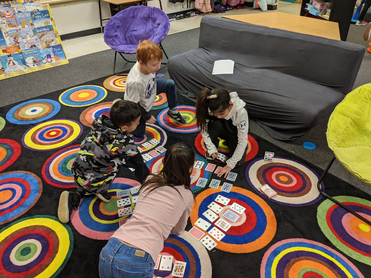 MrsLong19's tweet photo. We had wonderful guests come in today during math to help us practice 10 frame style with a card game called Trash! https://t.co/MEHAwi64qI