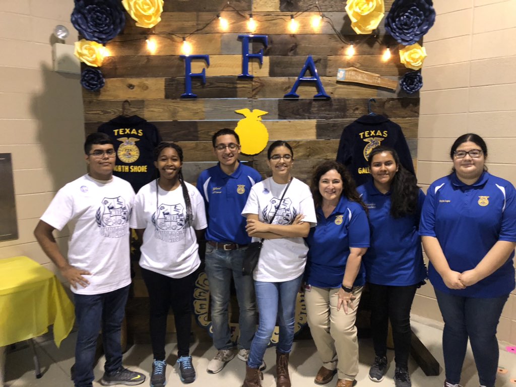 northshoreffa's tweet photo. Awesome day at CTE University!💙💛 https://t.co/Ry26cgH9w3