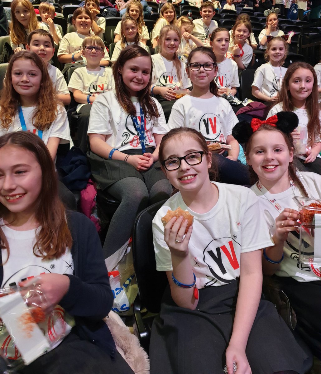 StPeters_tweets's tweet photo. Rehearsals are done so it's time for tea. Hopefully there is going to be a school shout out between 6.30pm and 7pm so you can find where we are sitting #excited #readytosing #reachfortheskySP https://t.co/4nhO9uYwHI