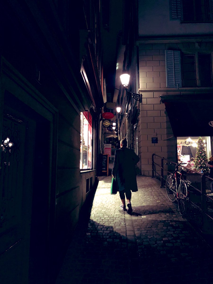 rickygervais's tweet photo. Jane, walking around beautiful Zurich with all her friends. https://t.co/Hf00N6GMwJ
