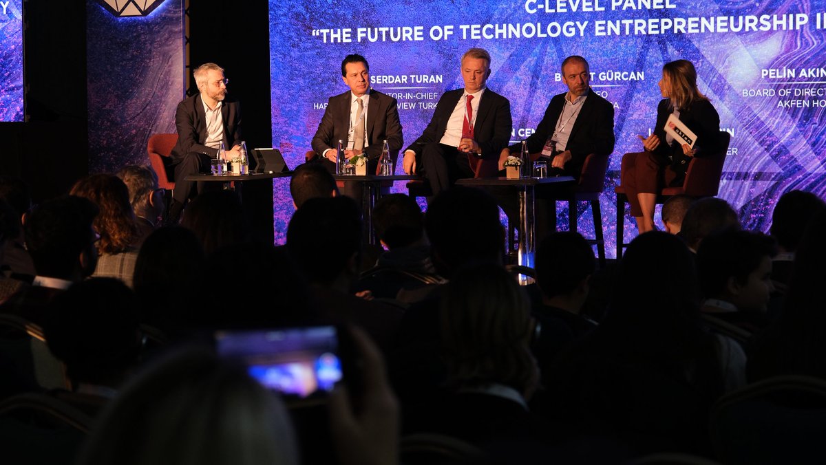 hellotomorrowtr's tweet image. Many thanks to our amazing panelists who talked about "The Future of Technology Entrepreneurship in Turkey". Our panelists were:
-Serdar Turan
-Bülent Gürcan
-Ali Gökhan Cengiz
-Leonid Astrin
-Pelin Akın Özalp 
#HTSummit #HTChallenge #HTTurkeyChallenge #deeptech