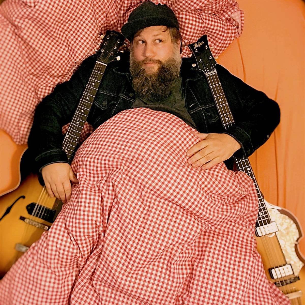 Morgen spielen wir, die Ben Schadow Band, in Karlsruhe im <a href="/KOHI_Karlsruhe/">kohi.de</a>! Wir freuen uns schon sehr drauf.