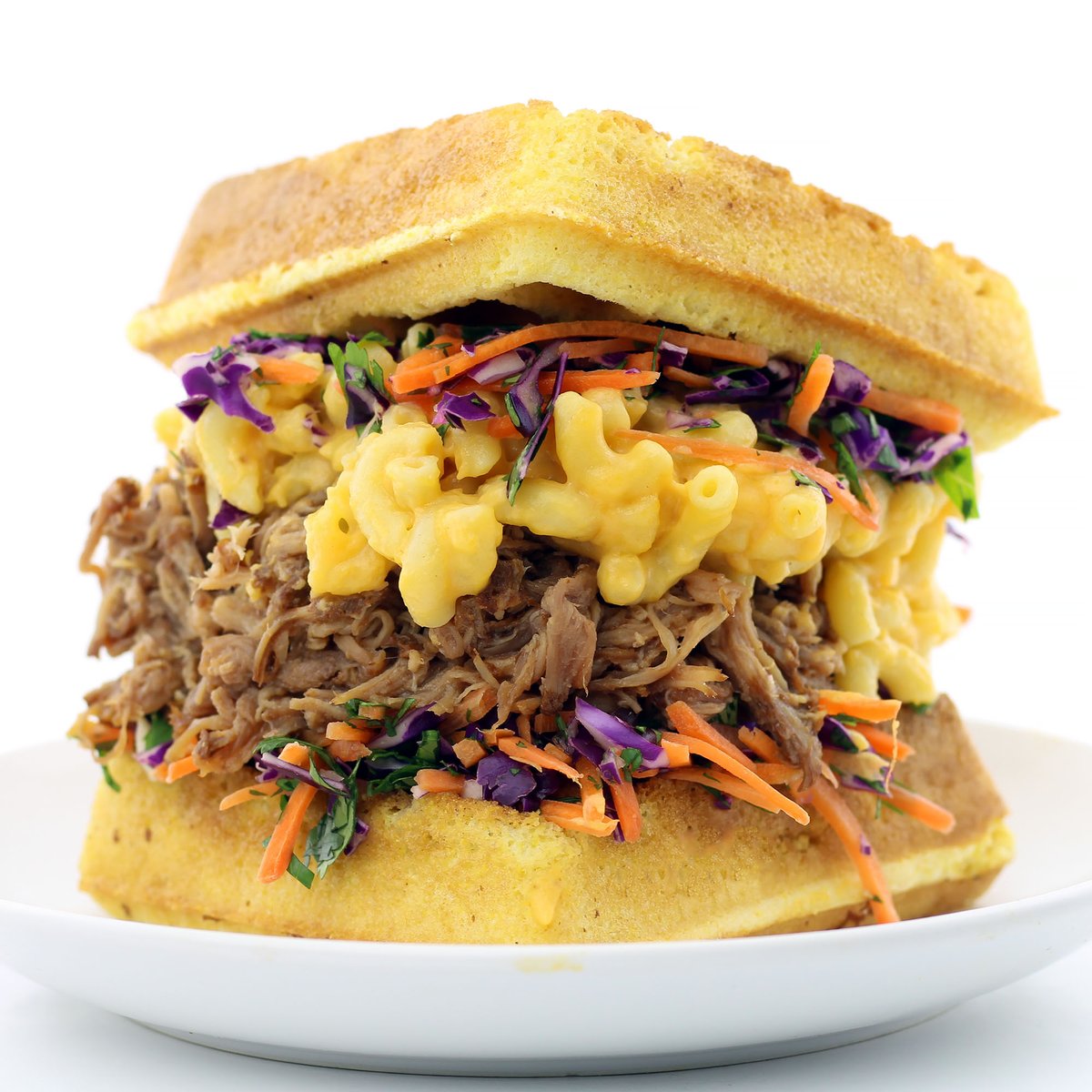 [NEW POST] Cornbread waffles + macaroni and cheese + pulled pork + red cabbage coleslaw = Cornbread Waffle Pulled Pork Sandwiches!

Get the recipe at:
DudeFoods.com/cornbread-waff…

Sponsored by <a href="/WI_Pork/">Wisconsin Pork</a>!

#WisconsinPork #USApork