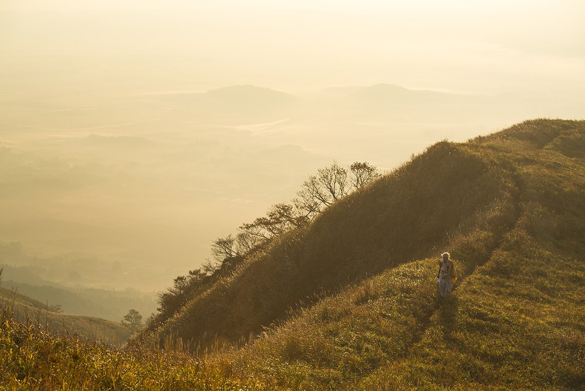 zweit01's tweet image. なんか、オシャレな写真が多々出てる中、泥臭い写真しか撮らない私としては、自分は基本、こういう感じ、という話。Twitterに基本コス写真を此方から出すことほとんどないんで久々出してみた。まぁ興味があれば宜しくですよ(&apos;A`)

#引きで撮られたいレイヤーさんと繋がりたい