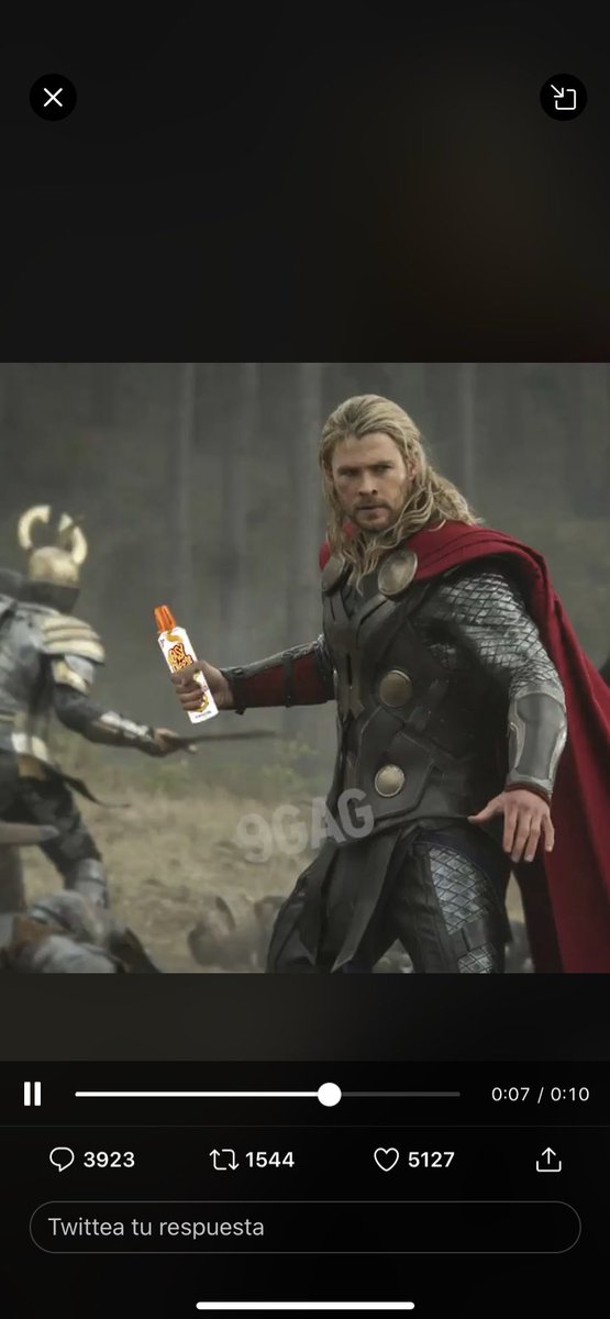 llucasmg's tweet photo. @9GAG @chrishemsworth https://t.co/HZFIzg0Aga