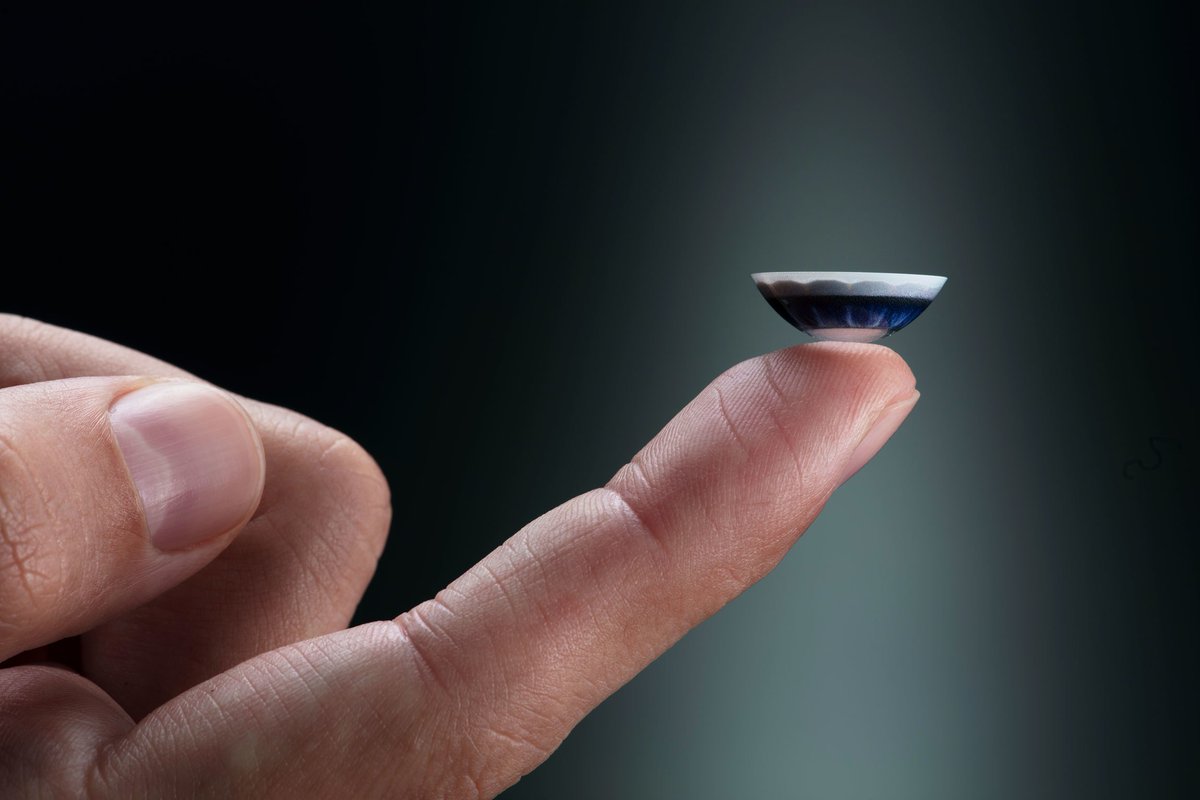 TechZillaIT's tweet photo. Mojo Vision promette il futuro della realtà aumentata con un prototipo di lente a contatto con un display da ben 14.000 ppi al suo ... https://t.co/Cfmzhqrx7x https://t.co/IESs3HPuyG