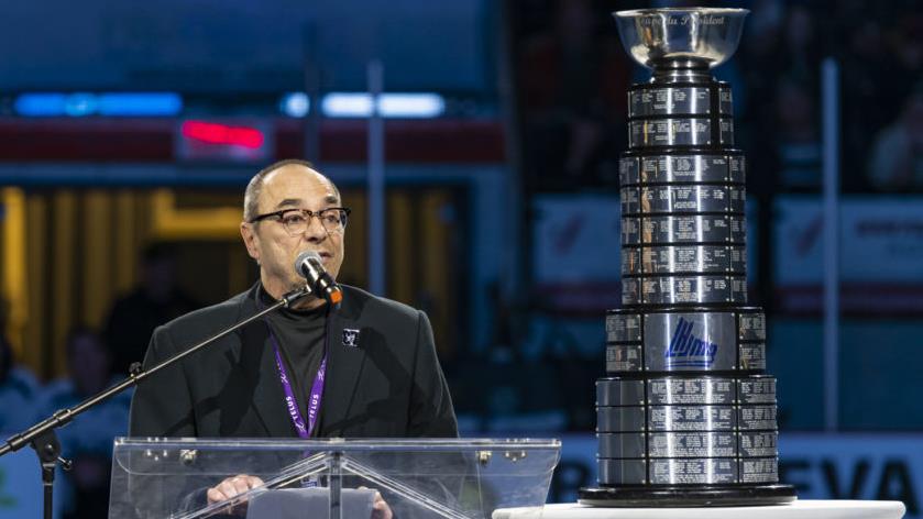 MCRioux's tweet photo. La soirée hommage à Doris Labonté, ex-entraîneur-chef de l'Océanic de Rimouski, change de date. La cérémonie se tiendra le 20 mars plutôt que le 28 février. #icibsl #oceanic #rimouski https://t.co/AcVKdcrTUZ