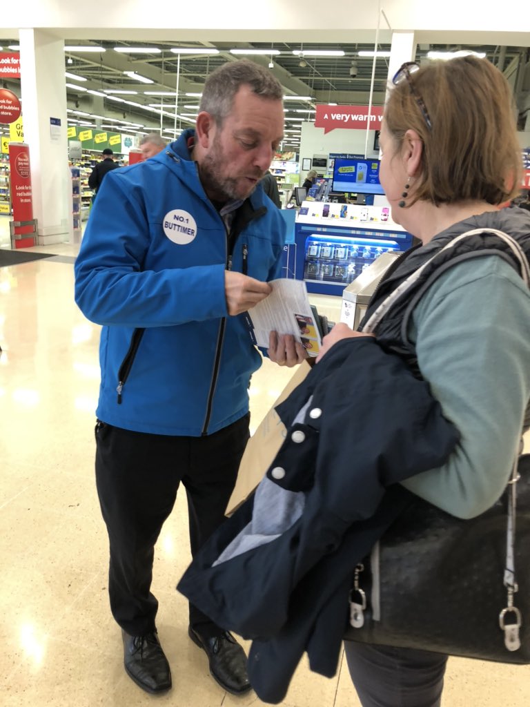 jerrybuttimer's tweet photo. Thursday morning in @WiltonShoppingC  lots of interesting people, views &amp; issues . @willieodeaLIVE Brexit was mentioned quite considerably @FineGael @FGCSC1  #LookForward  #voteButtimer1 @BarryOBrienCork https://t.co/yfz0p9Wh5x