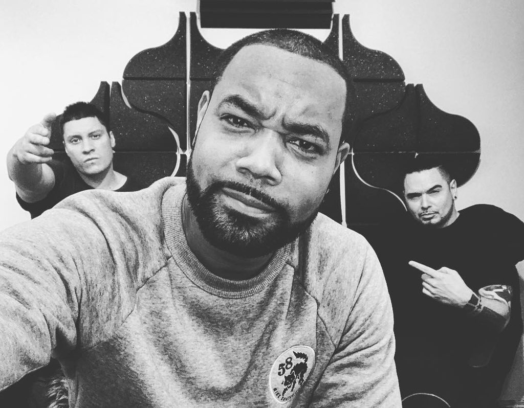 Beast1333's tweet photo. #tbt 3 years ago today @CF201 @SPmusik @Beast1333 #viperstudios #NYC #throwbackthursday https://t.co/V61hOwQKrh