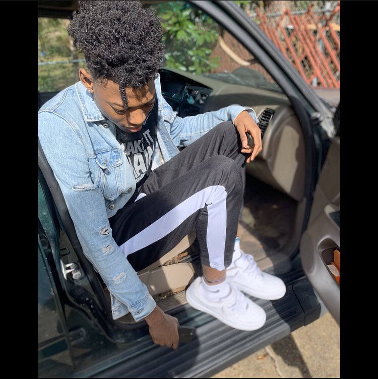 Freaky_E23's tweet photo. Love Or Lust 💔🏄🏽‍♂️ https://t.co/JogLJe0nmH