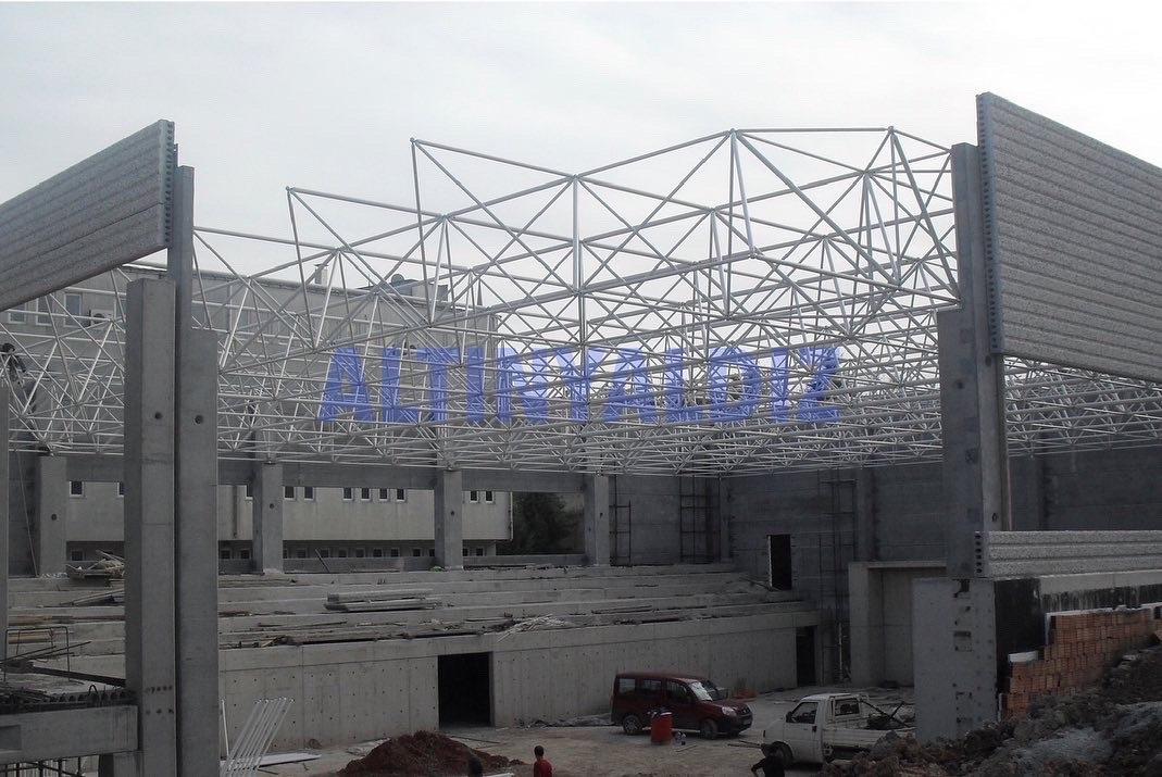 altinyaldizuzay's tweet photo. Fenerbahçe Koleji Spor Salonu 🇹🇷
Alan: 1134 m²
Fenerbahce College Sports Hall 🇹🇷
Area: 1134 m²
#spaceframestructure #spaceframeconstruction #spaceframe #engineering #sportshall #uzaysistemkonstruksiyonlari #uzaycati #altinyaldiz https://t.co/zZXodUVsJt