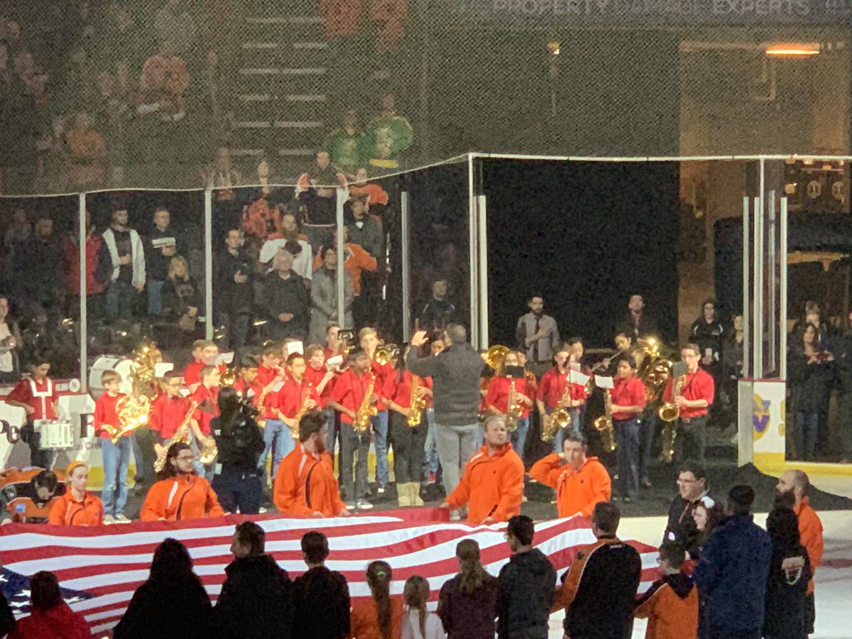 Mathman329's tweet image. Great job last night by @SpringhouseMS Jazz Band performing the national anthem at @LVPhantoms game!