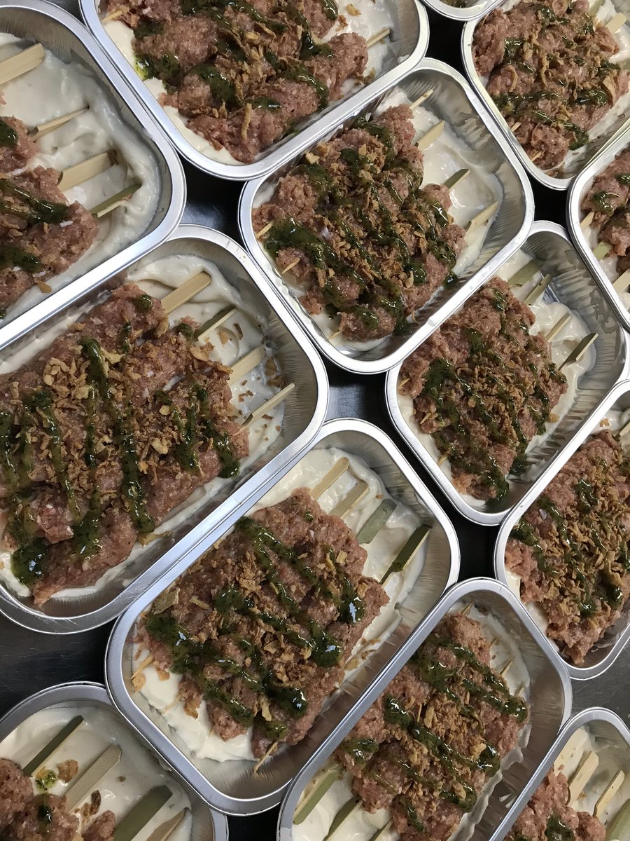 New Today!! <a href="/JohnsonButchers/">Johnsons Butchers</a> Chicken Shoarma Kebabs in a Garlic &amp; Yoghurt  Sauce <a href="/Verstegen_UK/">Verstegen UK</a>  <a href="/butchersbits/">Smithfield Casings</a> #readytocookrange #butcher