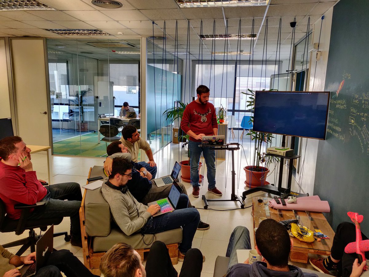 SignaturitTech's tweet image. The #BlockChain team showing the new features they are developing. Super exciting!!! 
#startup #ethereum @Alastria_ #tech #disruptive #DIAINTERNACIONALDELACROQUETA