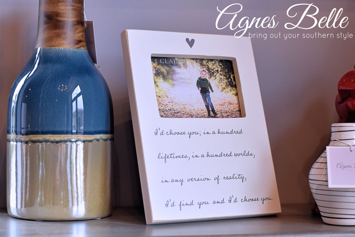 AgnesBelleTX's tweet photo. I'd choose you....The perfect frame for memories with someone special. Shop online and pick up in store. Complimentary gift wrapping available. #agnesbellevp #vintageparkhouston #weddinggift #Idchooseyou #weddingframes #pictureframes #shophouston #giftideas #gifts #pictureframes https://t.co/Hvps8k7Z7Y