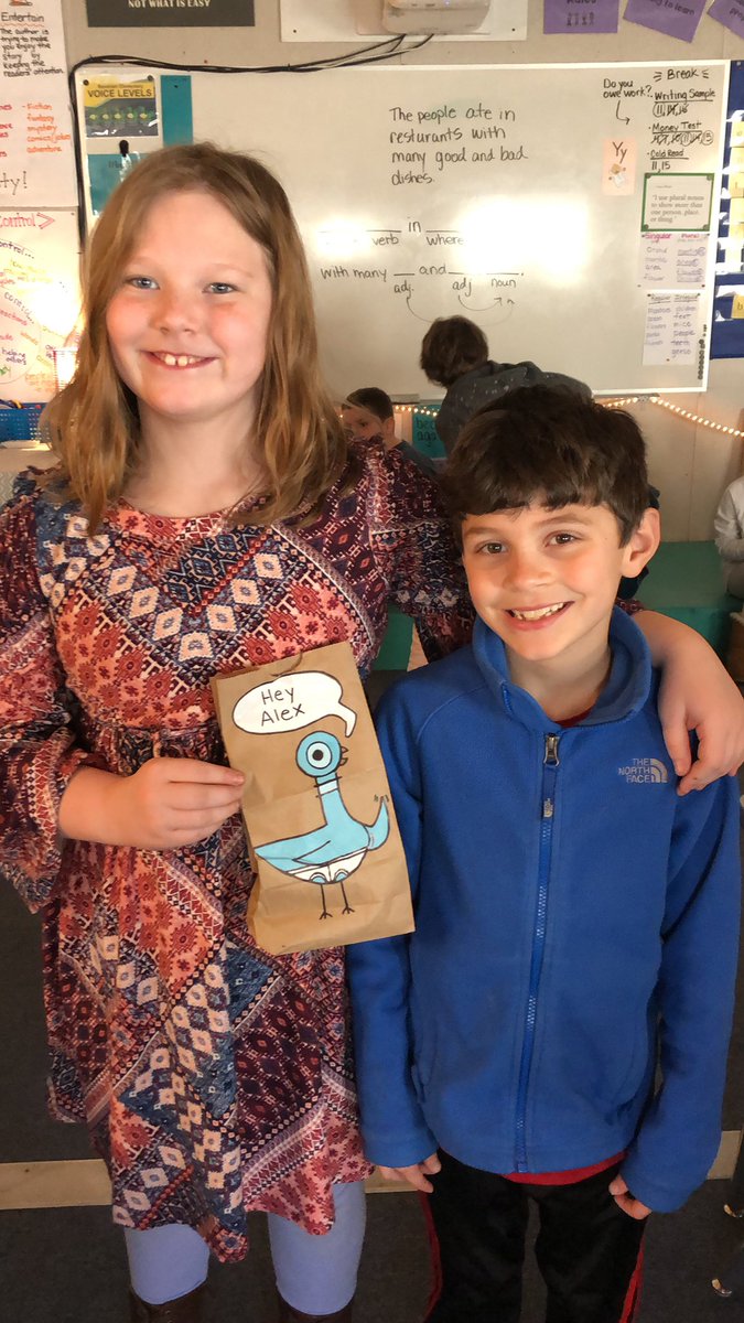 How thoughtful? Mom personalizes snack bags &amp; this one was specifically for a classmate! RELATIONSHIPS matter!!! @RES_Roadrunners