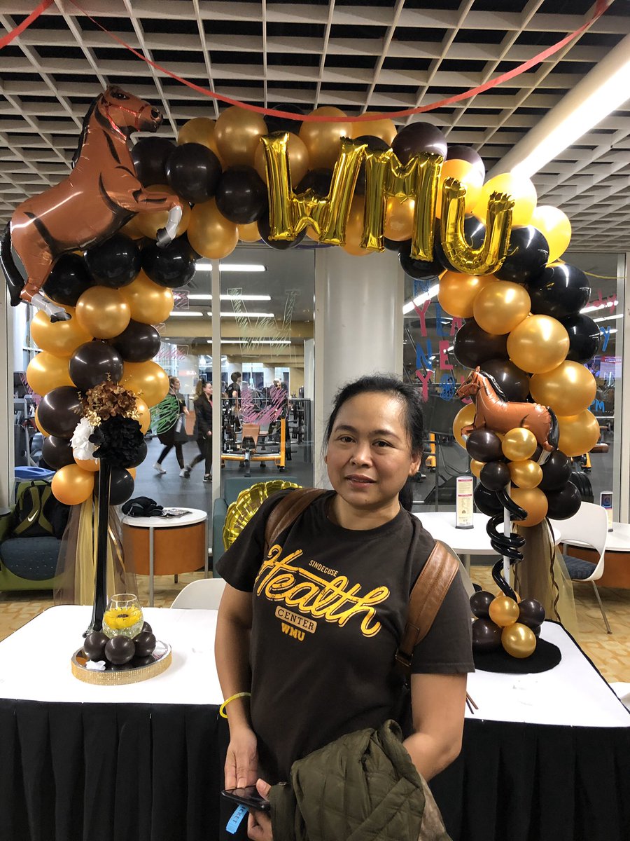 WesternMichU's tweet photo. Big thank you to all the Broncos that came out yesterday for the @WMU_SRC ‘s New Year, New You event + an extra congratulations to all of the contest winners 🦾🥇 https://t.co/vlriTHB4Uv