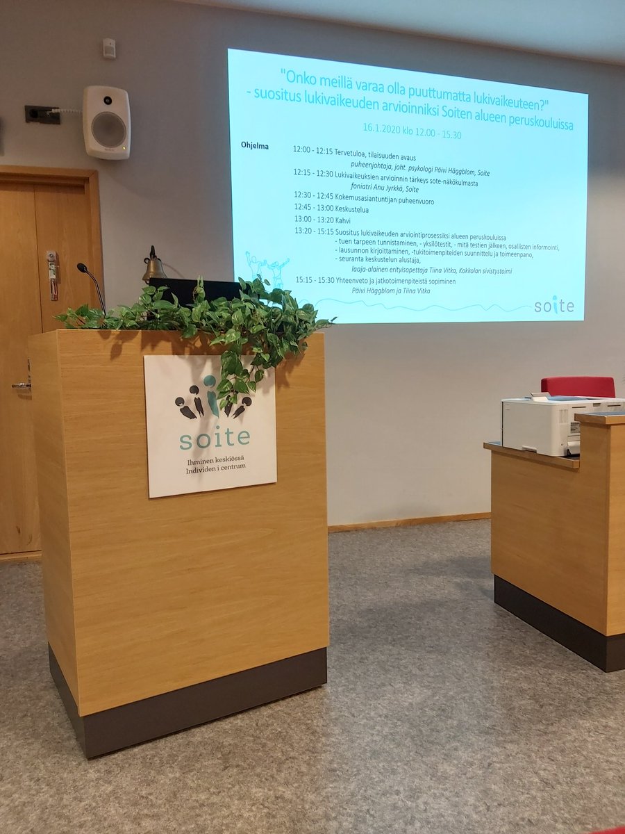 TiinaVitka1's tweet photo. On kyllä kiva fiilis.Takana maakunnan yhteinen lukiarviointiprosessi-seminaari. Oli kunnia saada työskennellä sairaalan asiantuntijoiden kanssa. Yhteinen malli tulossa kouluille. Yhteen hiileen puhaltaminen on kaikkien lasten etu. #lukituki #erityisopetus #yhteistyö https://t.co/y9AZWulLD8