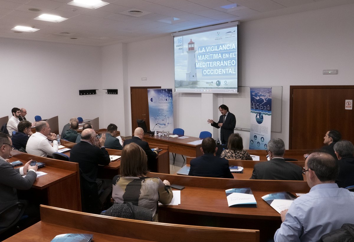 FValenciaport's tweet photo. Hoy se ha celebrado la jornada “La vigilancia marítima en el Mediterráneo Occidental”, organizada por la Fundación Valenciaport en colaboración con @AutPortValencia y con el apoyo de tres proyectos europeos: @proteusmed, @ODYSSEAPlatform e #HISEA
Más info: https://t.co/3Wt2fcSYyH https://t.co/htaMmyQg5e