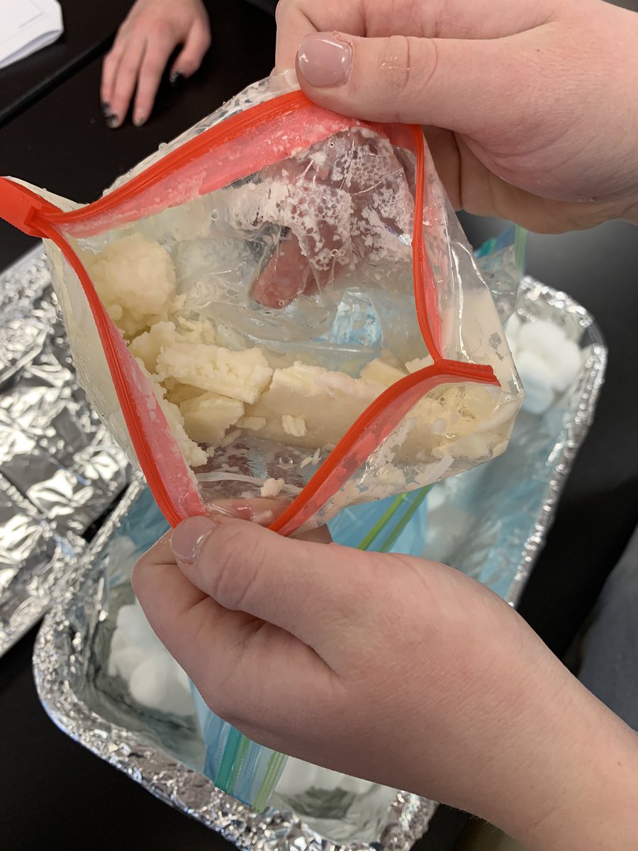 FreemanPS_Supt's tweet photo. And we have ice cream! #scientificsuccess #freemanfalcons https://t.co/eVYQ75dtQ0