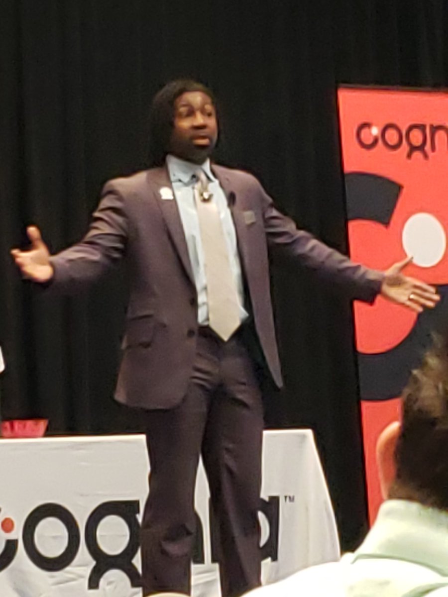EduLawDST's tweet photo. Awesome presentation this morning by Dr. Dre Graham, Florida 2020 Teacher of the Year. "Relationships are the currency of success!"#CogniaConnect https://t.co/wJ9QdvdcvG