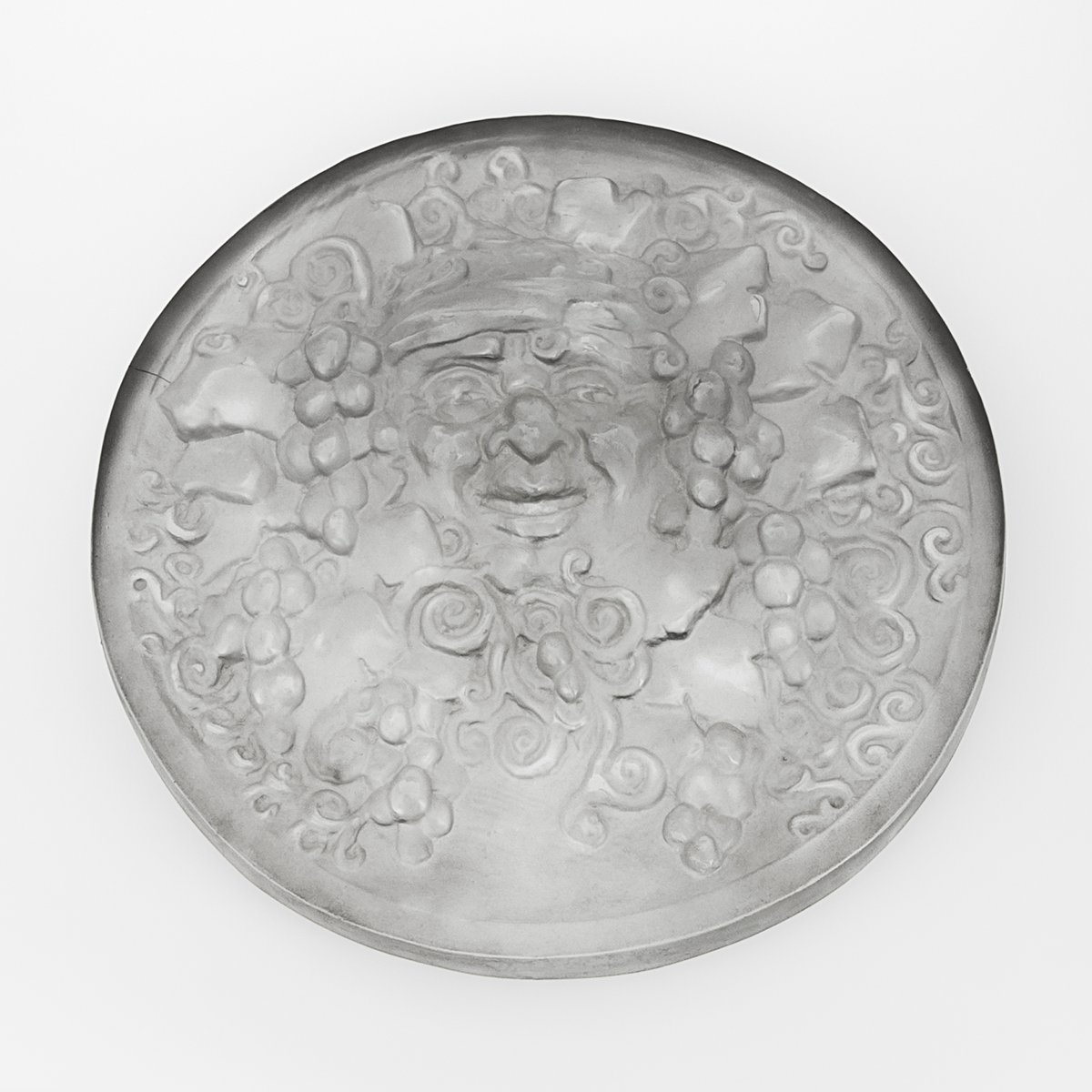 LaliqueMuseumNL's tweet photo. Deze glazen cire perdue épreuve (plaque 32 cm) van René Lalique uit 1910 stond model voor de Quatre Masques vaas uit 1911 - verworven door #Lalique #Museum #Nederland uit collectie Felicien #Favrat (atelierchef Lalique) @400MUSEA2015 https://t.co/PdvWirymGT