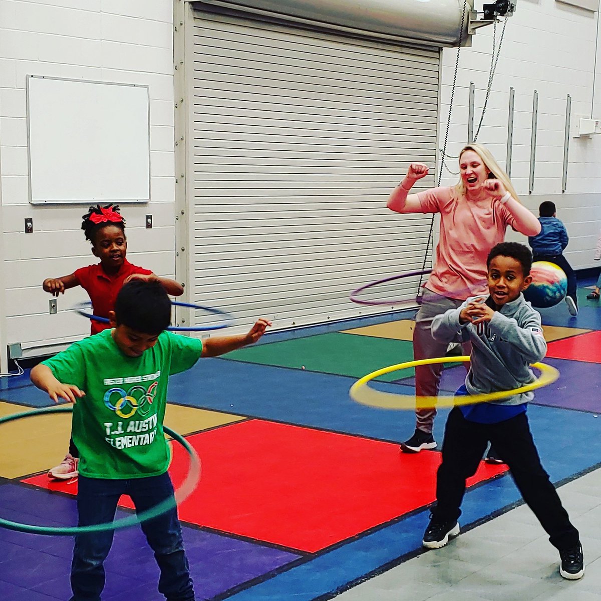 AustinSpecials's tweet photo. This semester Coach Ross has a Student Teacher from UT Tyler and her name is Coach Hawk! She graduates in May and has plan to become a Coach! She has jumped right in and started playing with and teaching our sweet kids! We are absolutely LOVING having her here! @austintylerisd https://t.co/1ggUvciWJJ