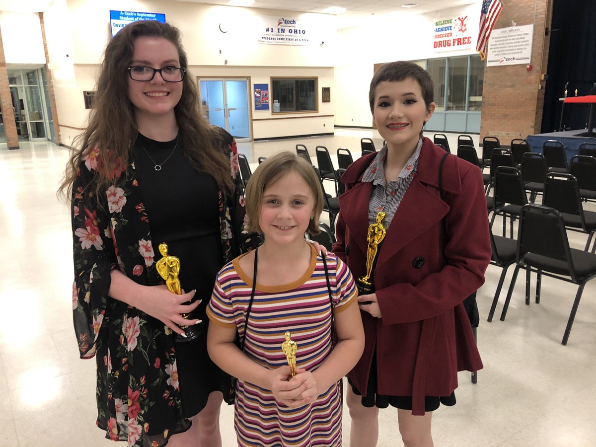 GV_Multimedia's tweet photo. Congrats to @danielleN8279 and @KatieLyn_Rose_ for winning the Ashtabula County Census Video Contest! Great job girls! https://t.co/2gJIouKtOQ