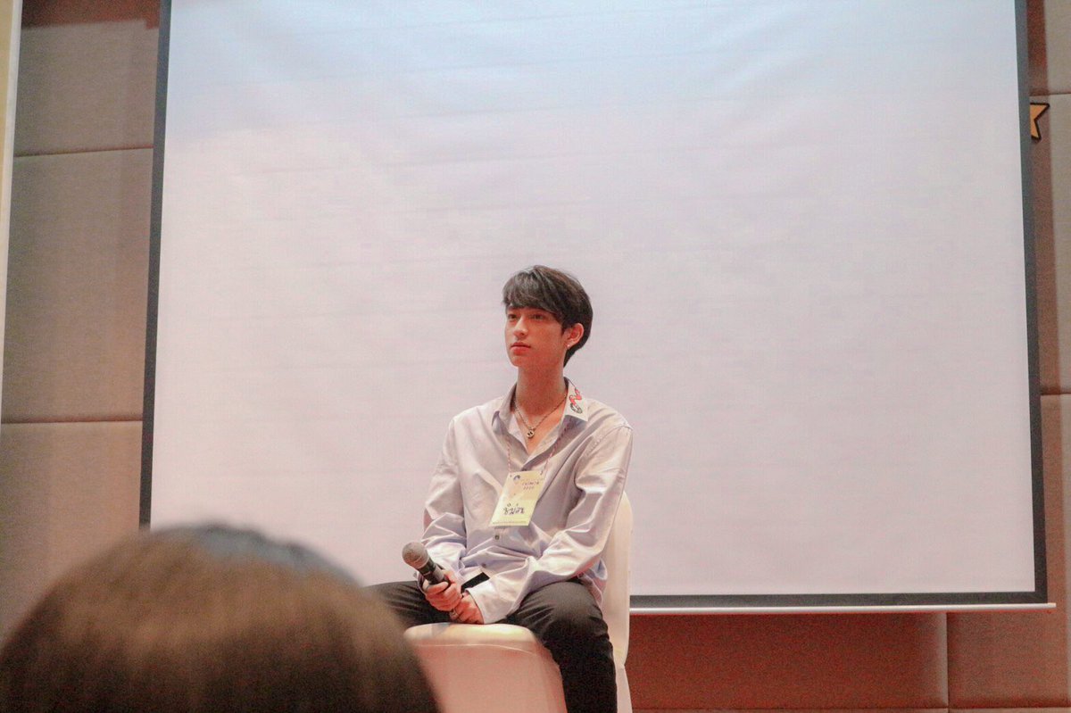 Zewpeps's tweet photo. อยากจะรักอยากจะรู้จัก เธอให้ดีกว่านี้
อยากจะมอบให้เธอแต่สิ่งดีดี ตราบที่มีลมหายใจ
@Chimonac 💕💖❤️🧡🤟🏻
#ChimonWachirawit
#CHIMON20THBIRTHDAY
#FunForLifewithChimon2020 https://t.co/PyMva9RSye