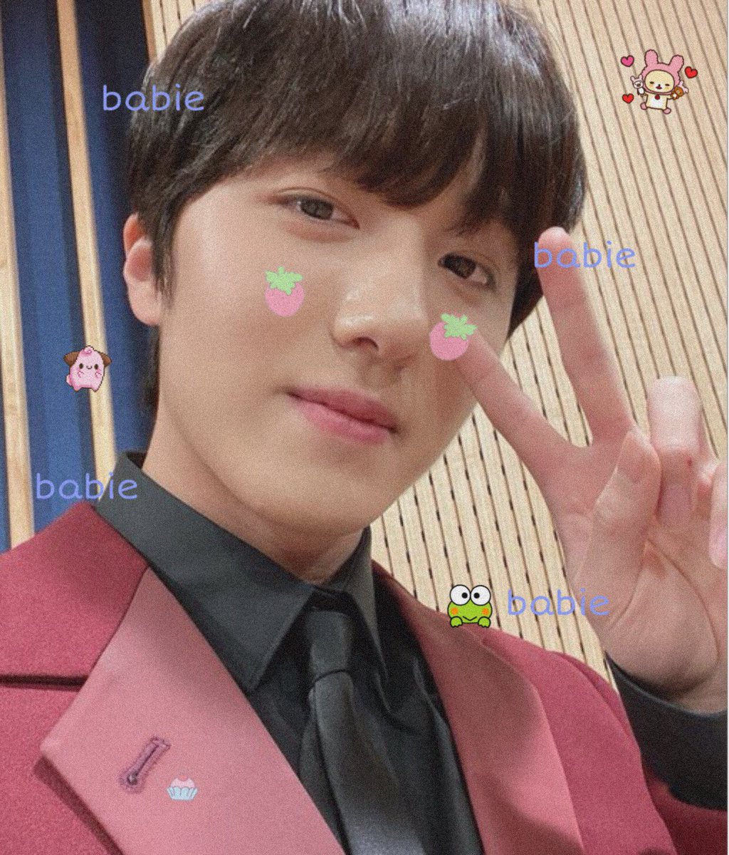 sf9_soft's tweet photo. 💗💗Happy birthday our chani 💗💗

#HAPPYCHANIDAY #눈처럼_맑은_찬희의_21번째_겨울  #sf9 #chani #찬희 @SF9official https://t.co/exudkYC3Mb