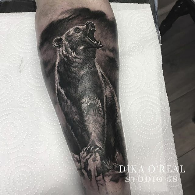 studio58_'s tweet photo. Grizly bear 3h 🐻🏔
#tattoo #carlisle https://t.co/WoqXNTrLVD https://t.co/FWL38wQHNV